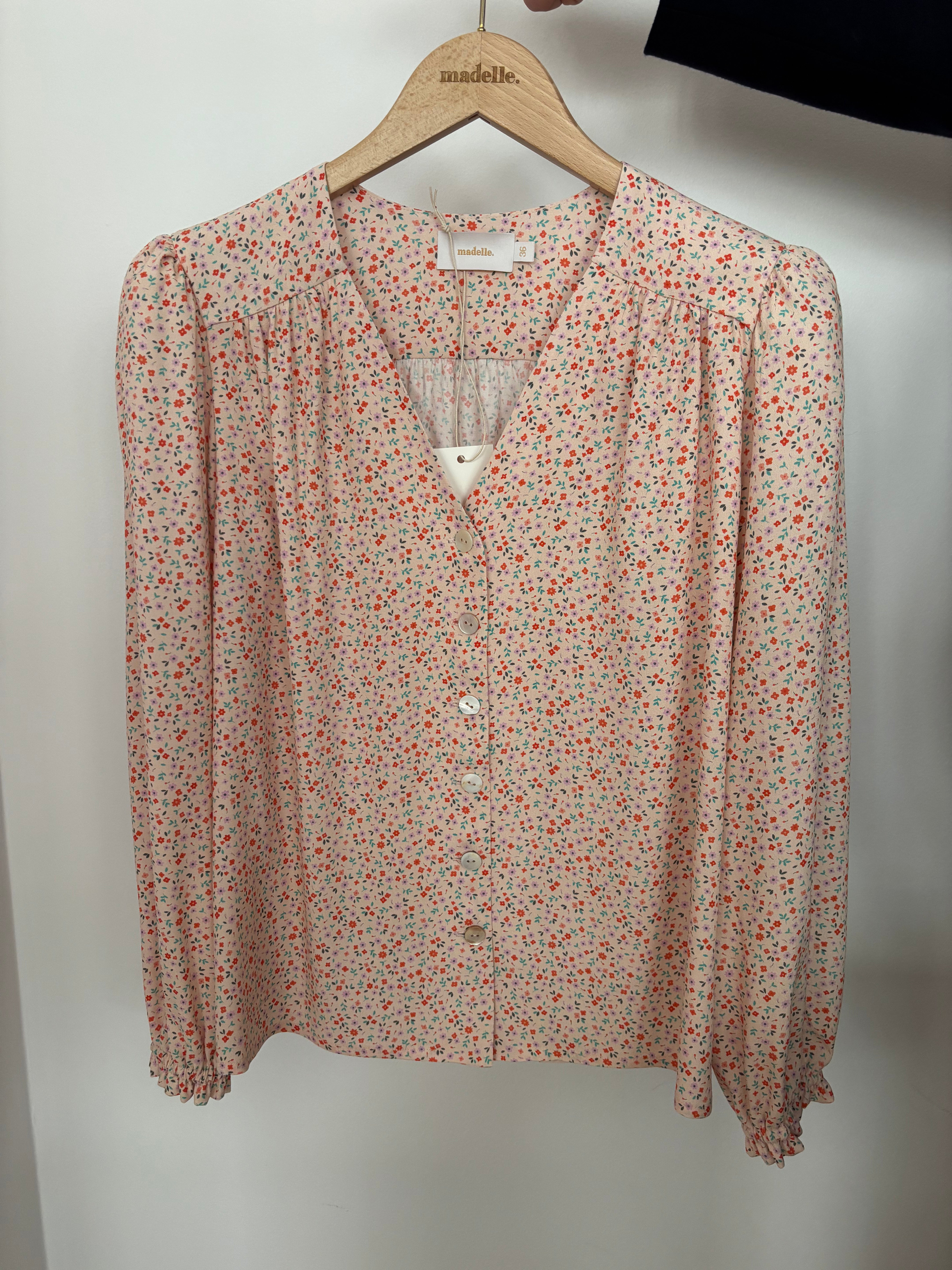 Wiskozowa bluzka w drobne kwiaty