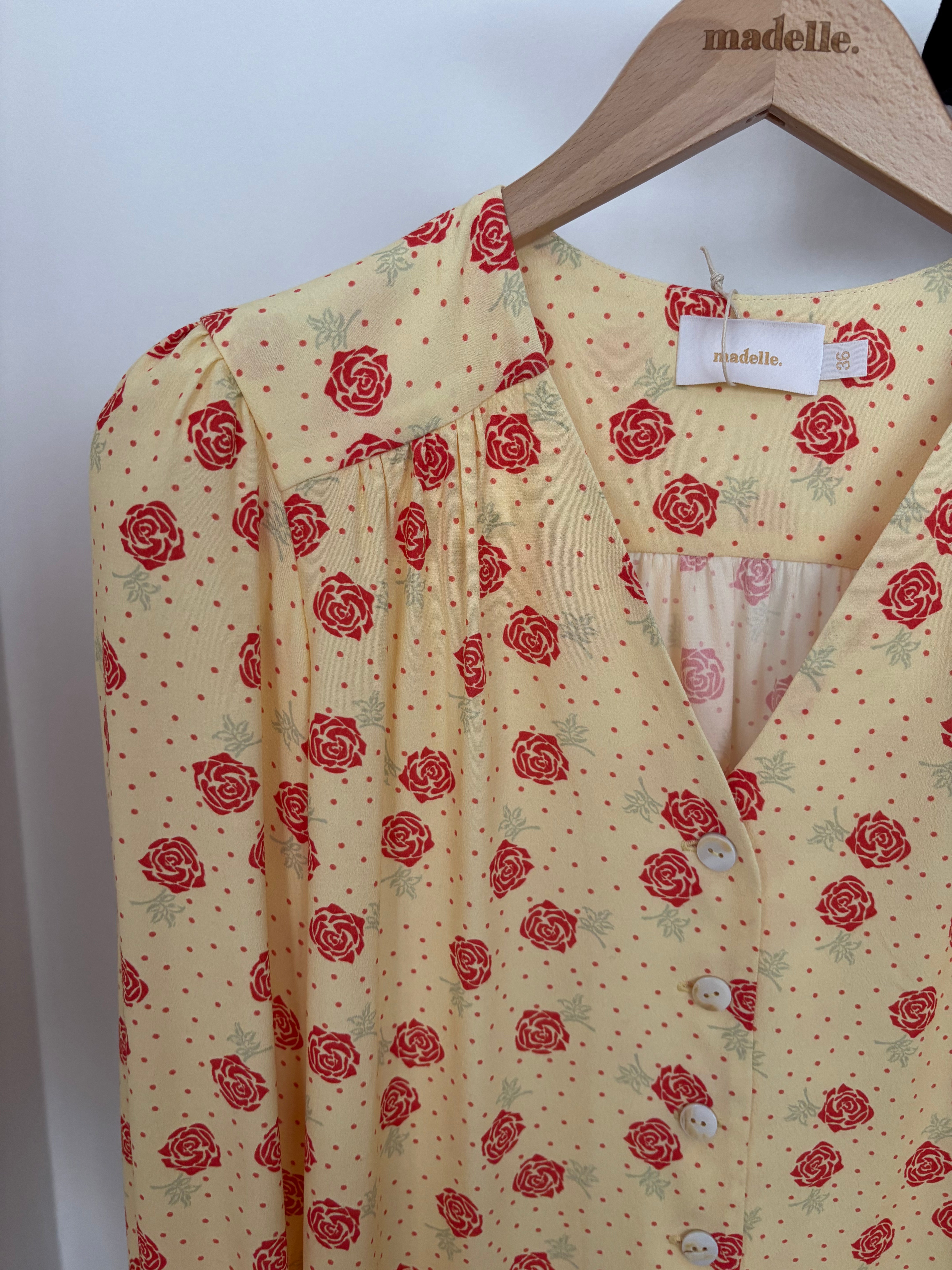 Wiskozowa bluzka w kwiaty