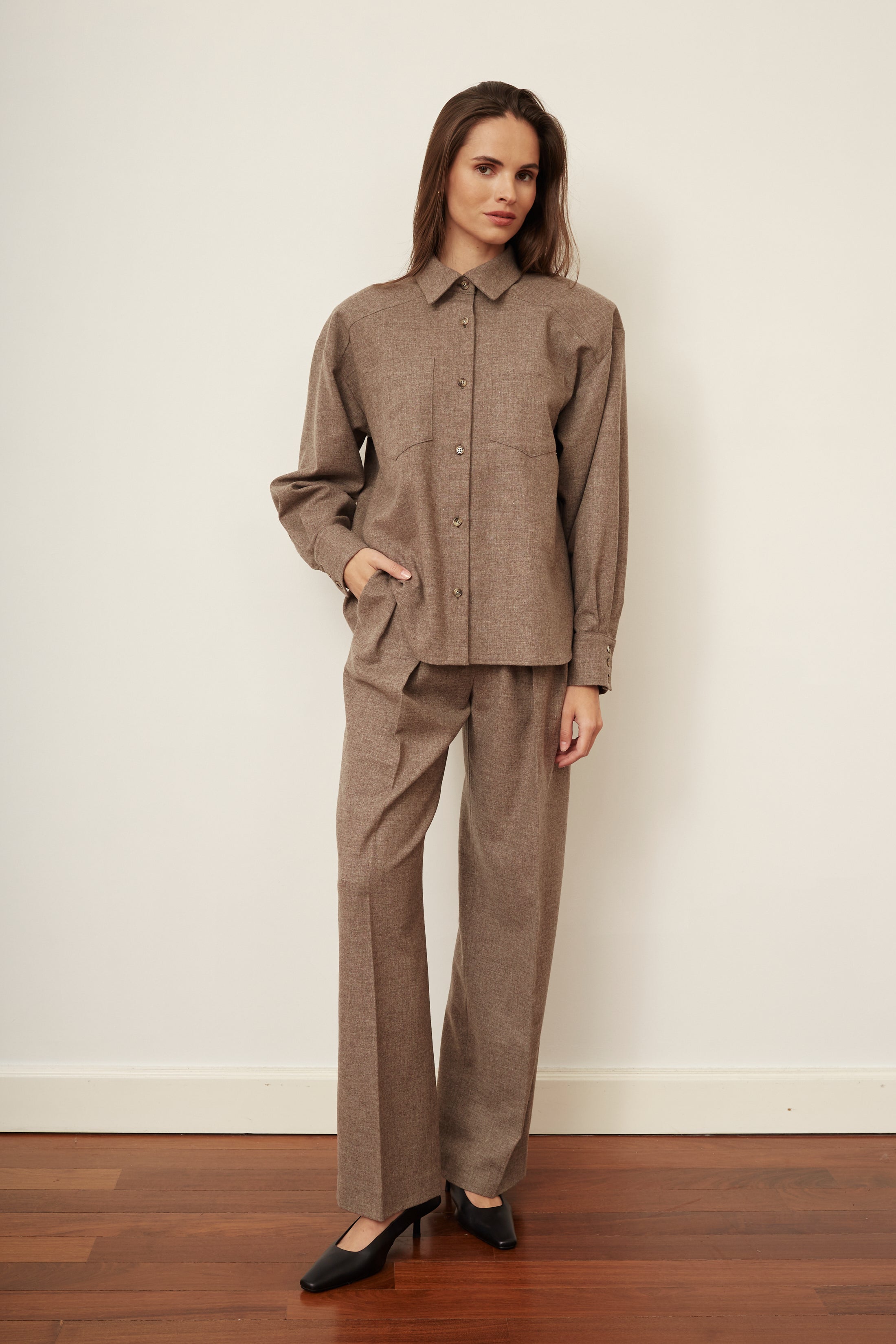 Spodnie Julien brązowe