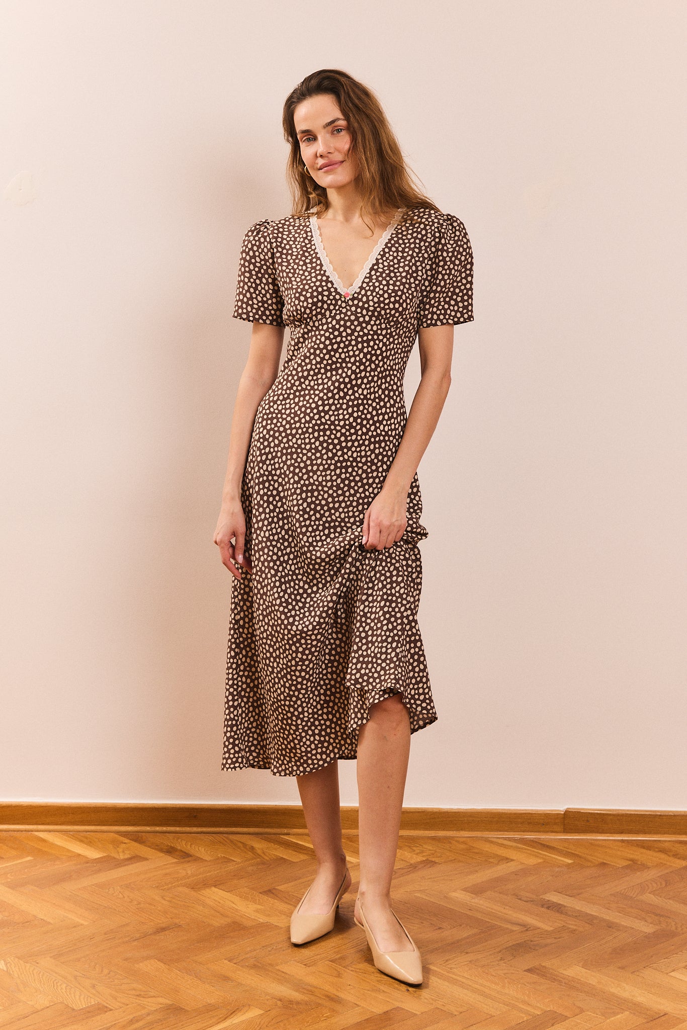 Sukienka Leonia brązowa