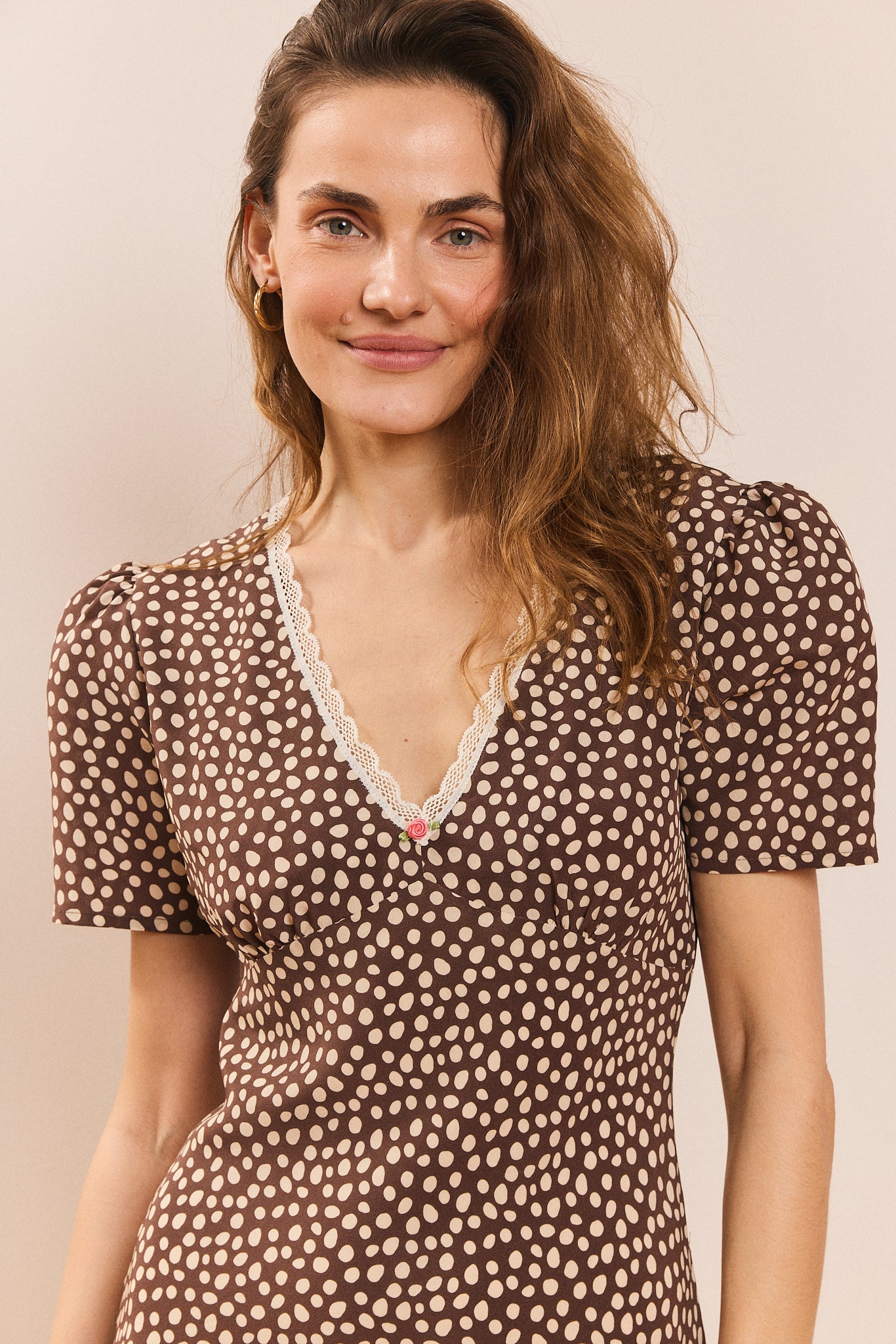 Sukienka Leonia brązowa